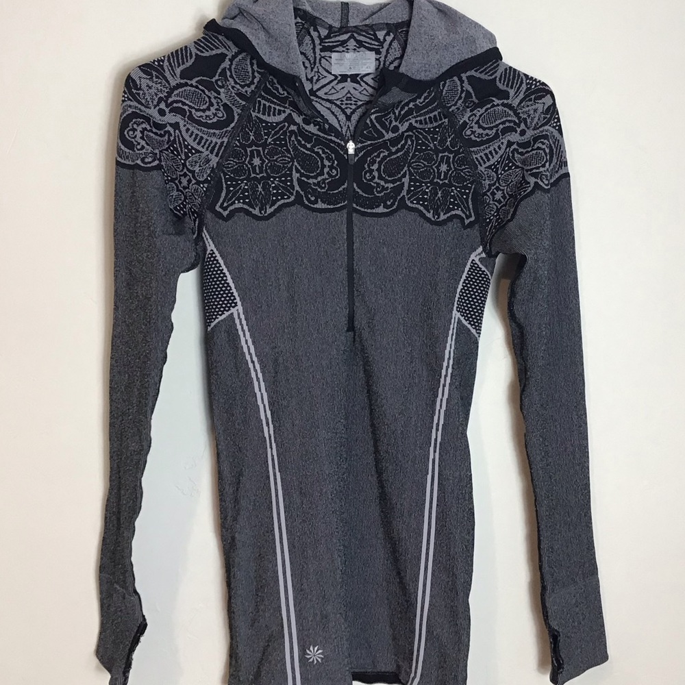 Stretchy Athleta top Sooo comfortable